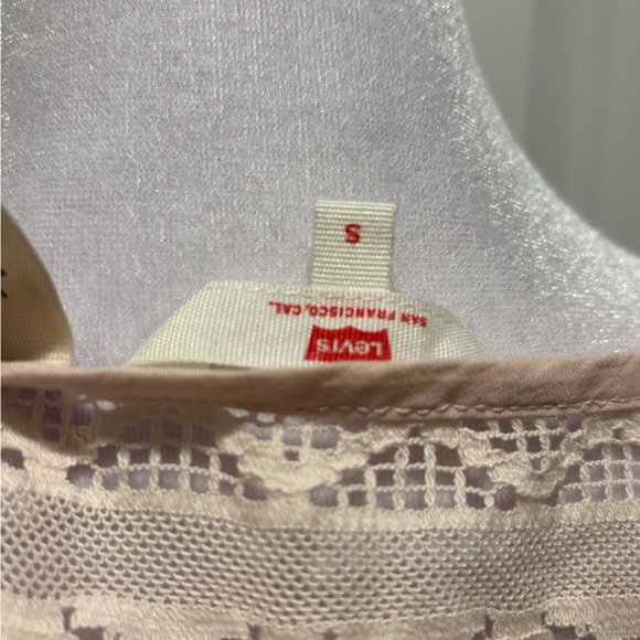 Levi’s Baby Pink Peasant Top Blouse - Picture 6 of 6